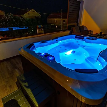 Mrak Exclusive * Zadar