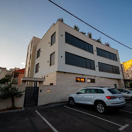 Mrak Exclusive Apartment
